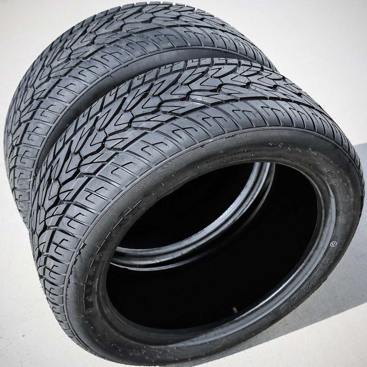 2 All Season 20 inch Tires H742751